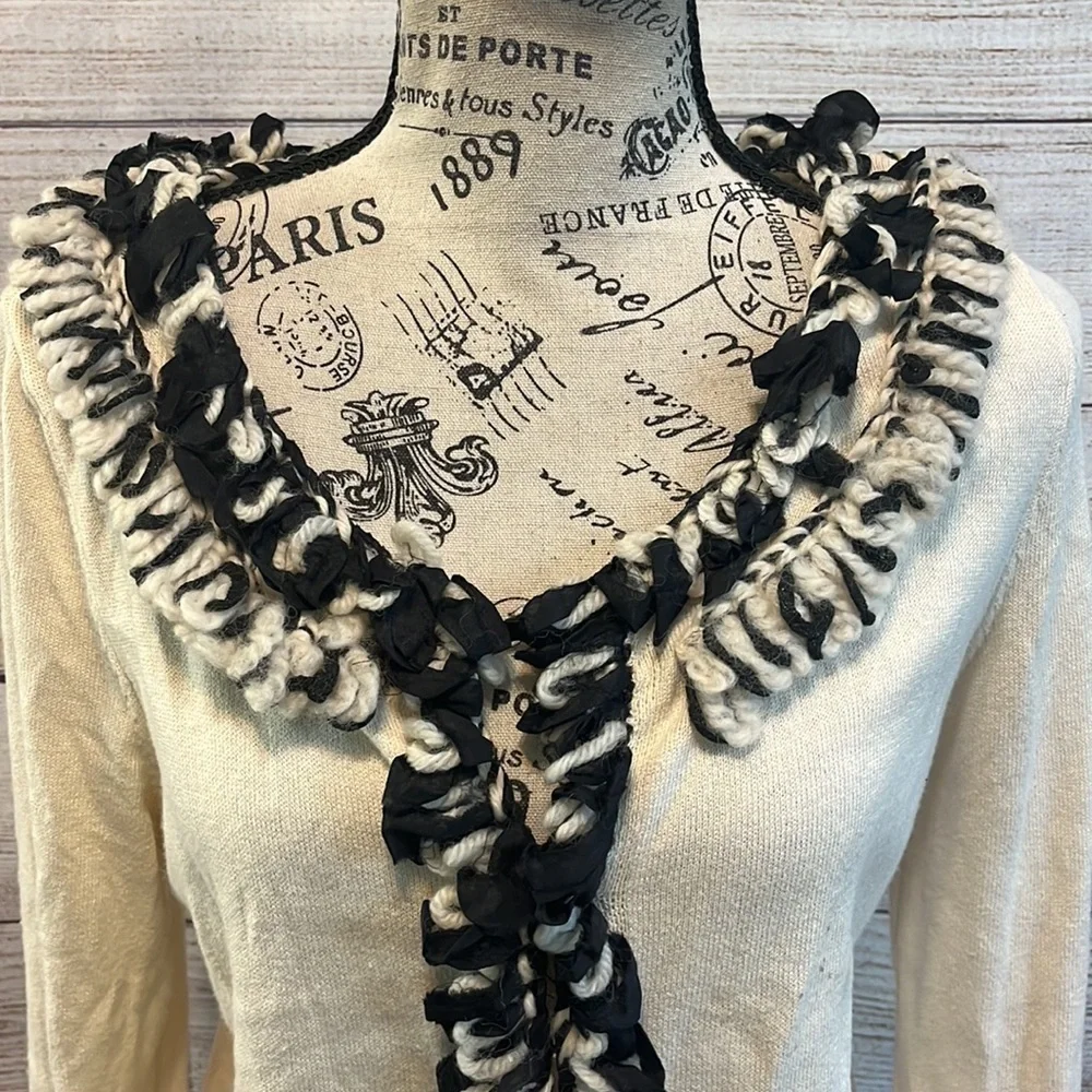 Nic + Zoe Cropped Cardigan Sweater Shrug Yarn Trim Size Petite Large